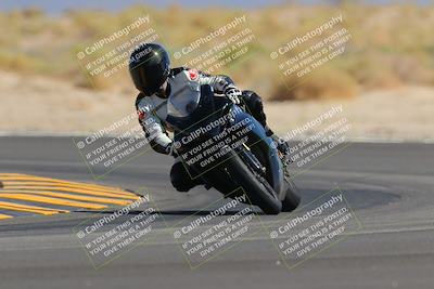 media/Oct-08-2022-SoCal Trackdays (Sat) [[1fc3beec89]]/Turn 16 (125pm)/